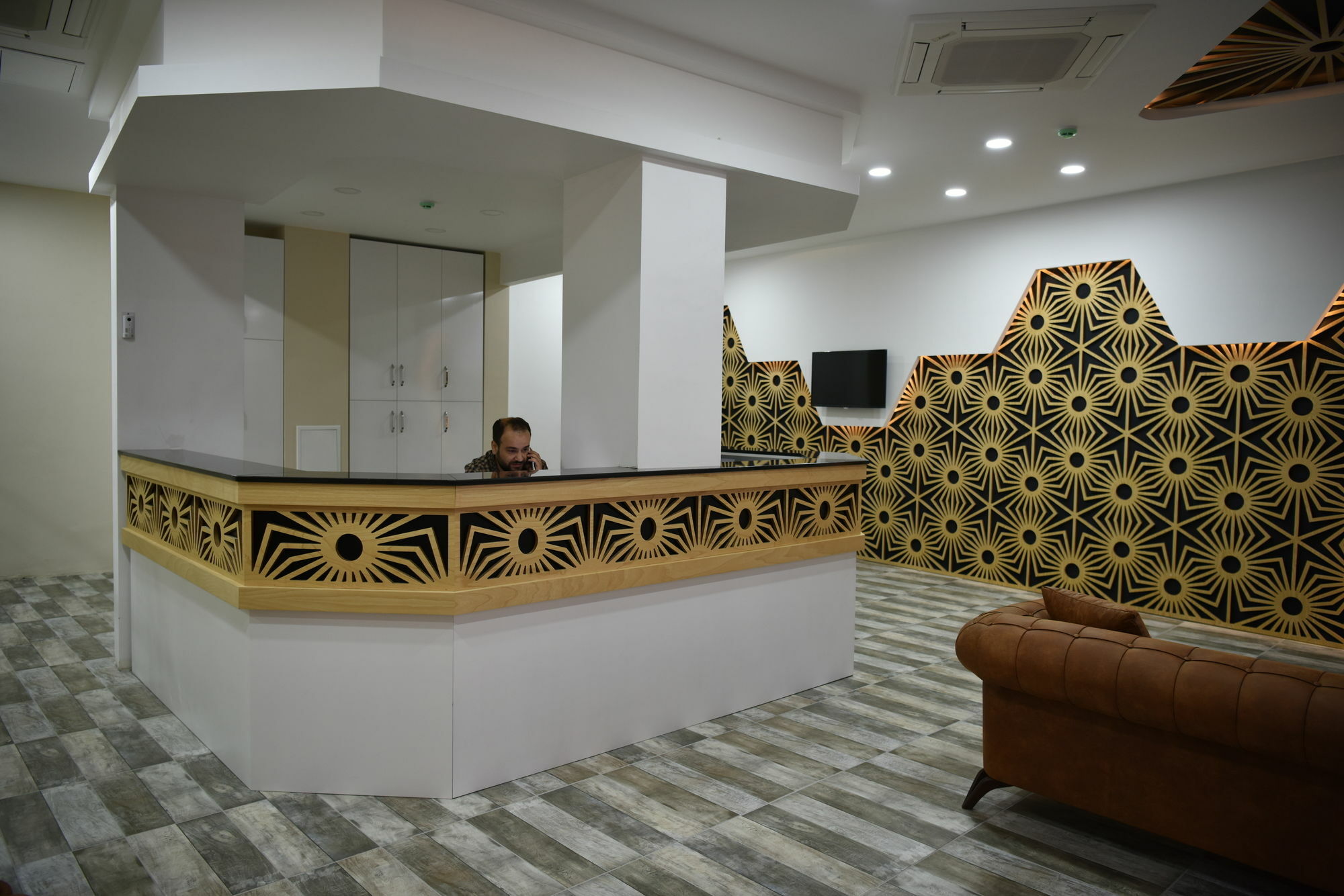 Quantum Hotel Трабзон Екстериор снимка